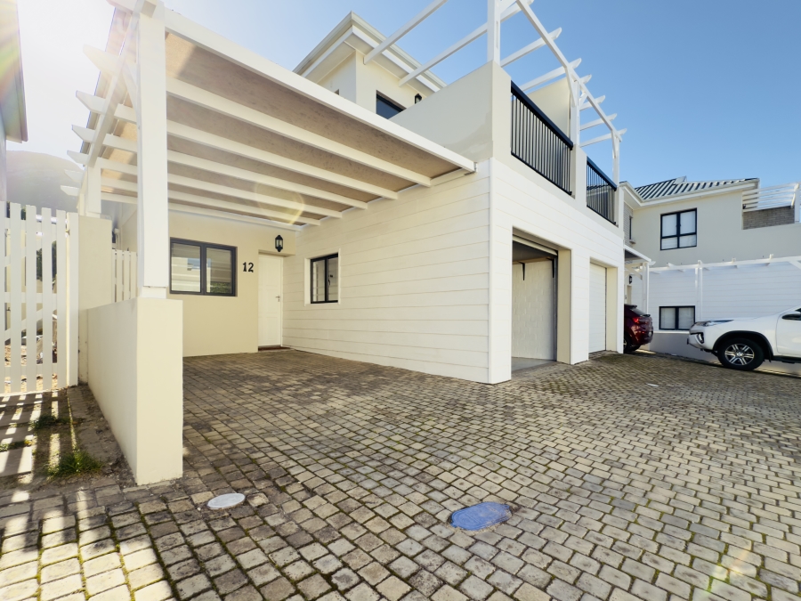 2 Bedroom Property for Sale in Onrus Western Cape